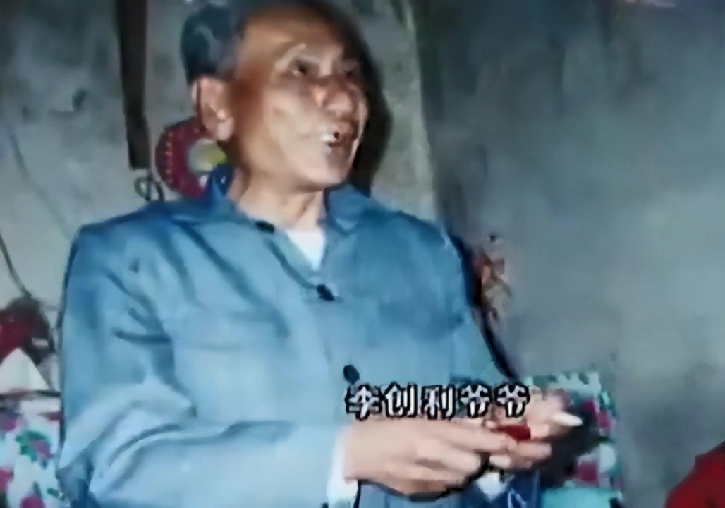 “轮椅总裁”李创利:身高不到一米娶一米七秘书,今儿子比他还高