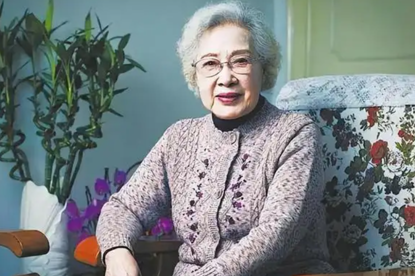 韩庚|2天之内5个瓜,娱乐圈的瓜太生猛了!旧情复燃、离世,应有尽有