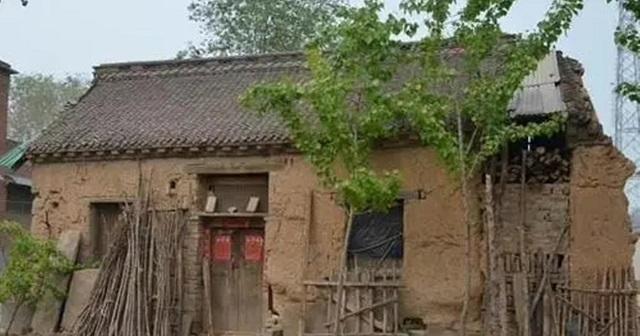 18岁少女发现被拐卖后,将计就计反将人贩子卖掉,法院:免于处罚