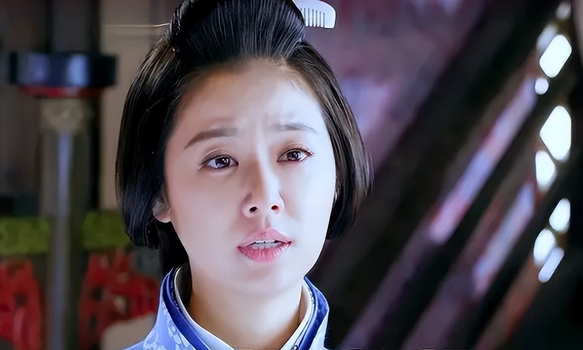 TVB|39岁女星给29岁白敬亭演“妈”，一步迈入老年组，让扮嫩女星咋玩