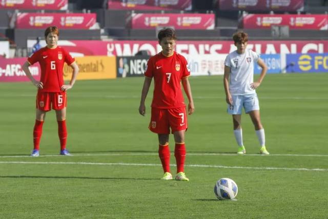 伊朗隊(duì)|0-0！印度女足平伊朗，A組局勢(shì)撲朔迷離，張馨當(dāng)選揭幕戰(zhàn)最佳球員