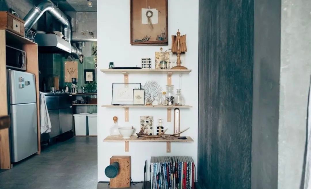 日本小夫妻37㎡独特婚房,粗狂中带着精致,用心生活每一天!