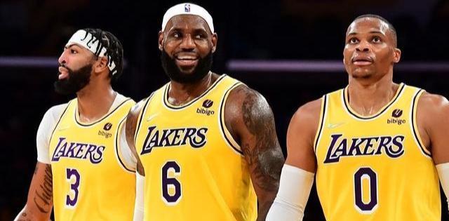 一夜过后,詹姆斯2套交易方案出炉!