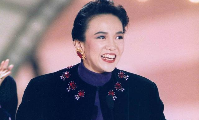 吕方|争一姐“养”吕方16年调侃黄渤,斗了一辈子的郑裕玲欲退电视圈