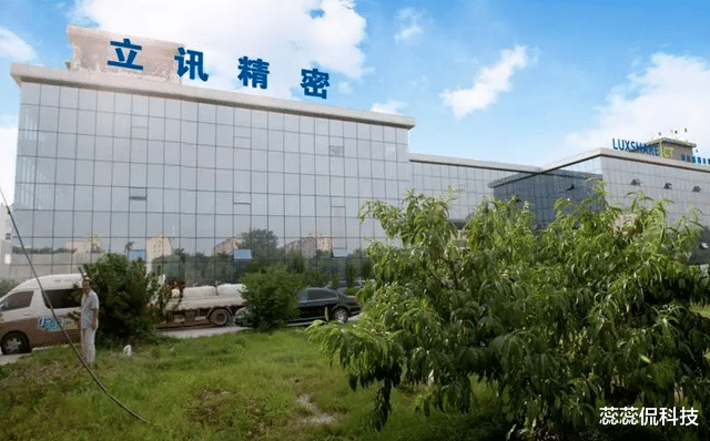 独角兽|富士康20多名人才被送往印度，业内分析师：郭台铭要跑？