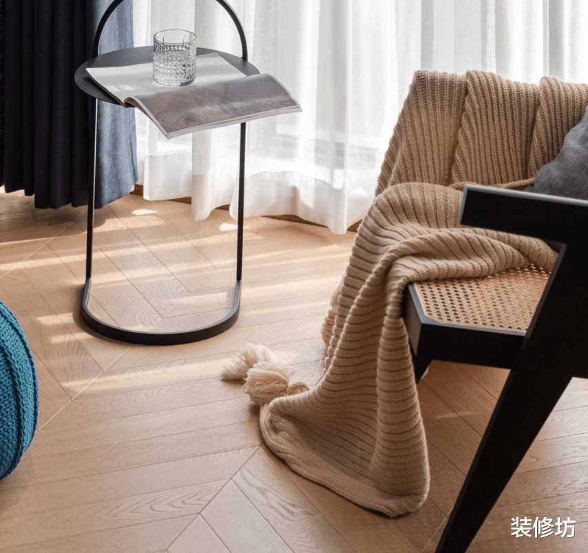 当代独居女孩的酷宅，如此精致的生活，真是太享受了