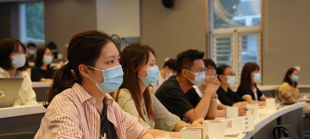 大学生|“奶头乐”出现在大学中,或将影响大学生的未来,父母却并未留意