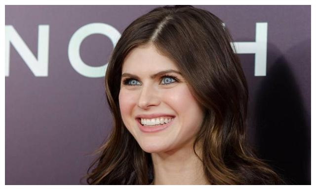 达里奥|才华横溢的女演员亚历山德拉·达达里奥华丽照片