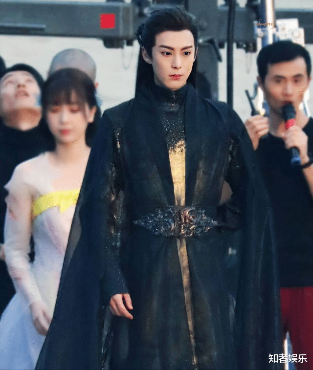 王鹤棣|《苍兰诀》不过看了几集，就粉上王鹤棣，却并非因为他演技有多好