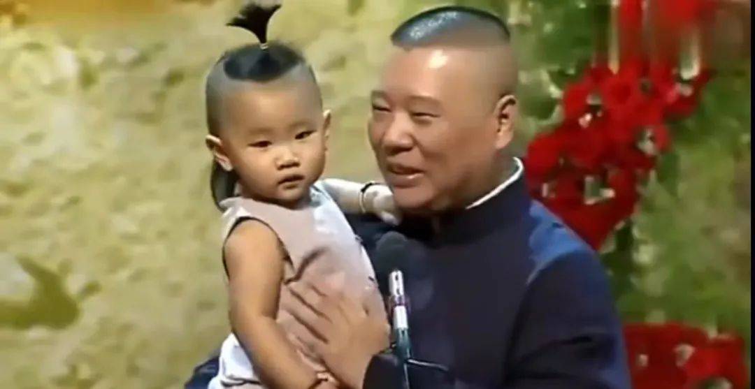 郭德纲|郭德纲砸重金力捧小儿子出道!