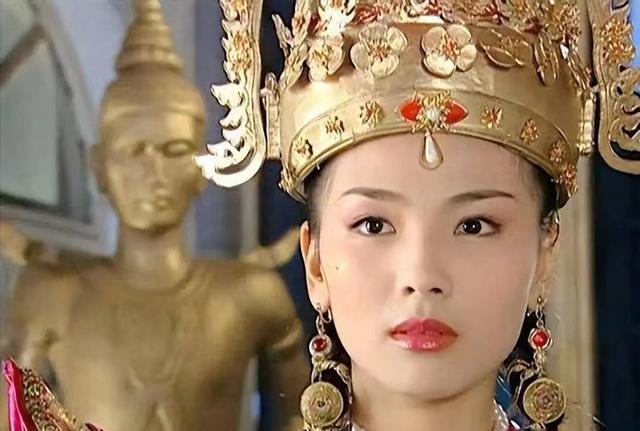 刘涛|“没有灵魂,垂眼抿嘴,眼睛无神很困倦,演戏像是在梦游”