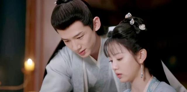 野蛮生长|《风吹半夏》与《卿卿日常》各追10集,一个想弃剧,一个停不下来