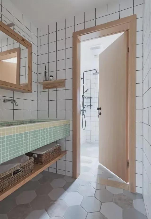 这是我见过最漂亮的日式装修，一个主卧就把我惊艳到了，高雅大方