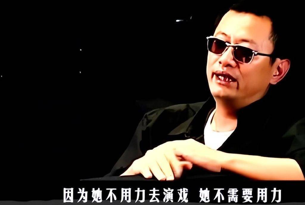 王菲|53岁王菲近况曝光颜值下滑皮肤松弛，出道32年带薪休假17年，唯一烦恼太红了！