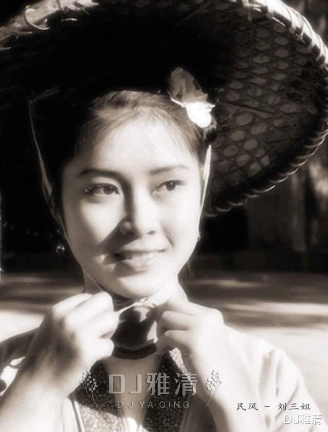 刘晓庆|女神节38位女星美人照，真正的女神从来都是自然美，刘晓庆那张很惊艳