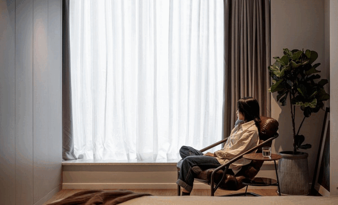 172㎡中禅意气韵,胡桃木的厚重感与纹理感,让生活回归居所!