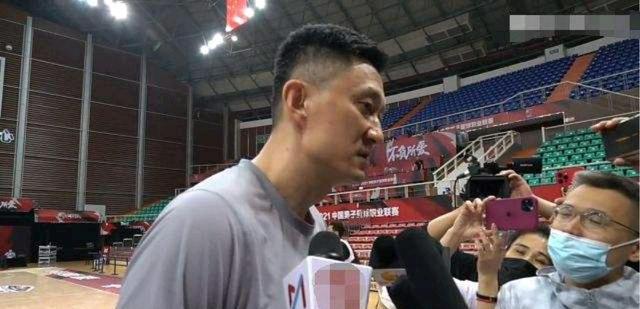 登贝莱|捧杀浙江？杜锋霸气侧漏亮底牌刘维伟今非昔比杨鸣坐山观虎斗