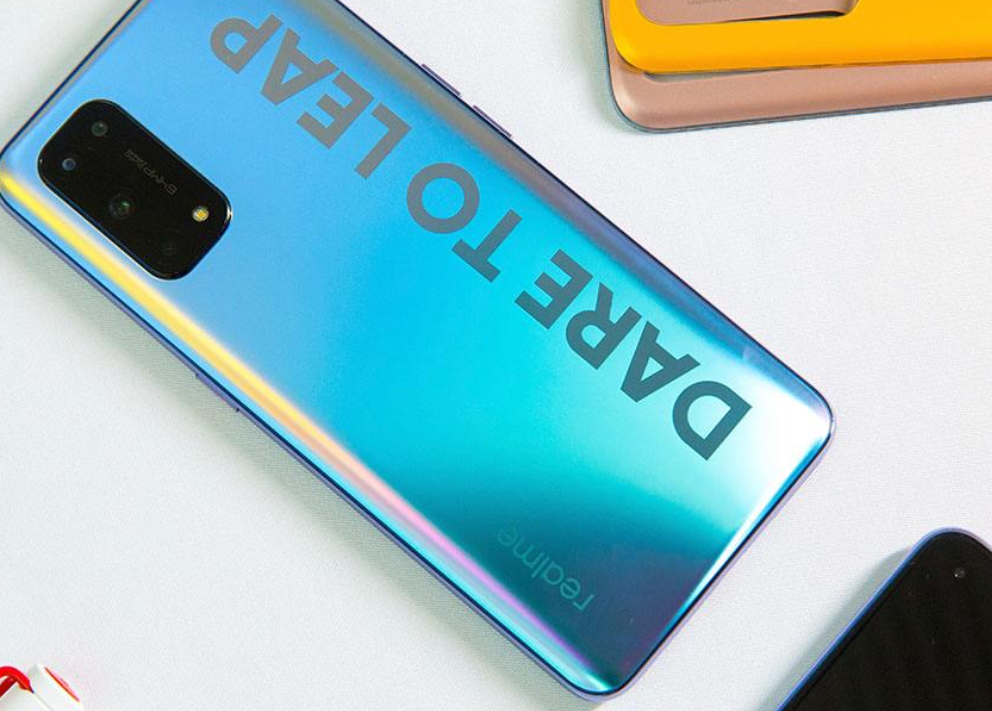 电池|手机的寿命与自身的使用程度相关,长时间使用,会影响手机寿命