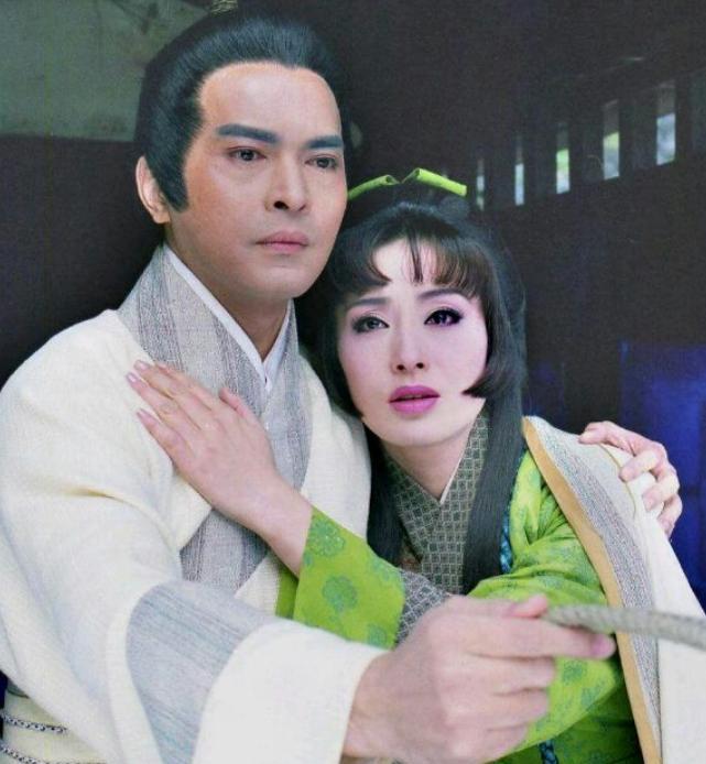 西施|影视剧中谁演西施最美?董智芝属于降维打击,蒋勤勤眼看着要输了