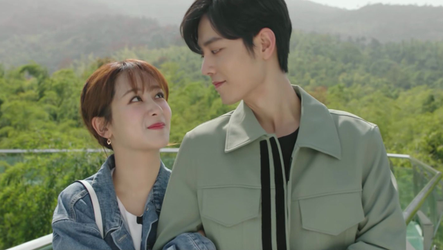 肖战|《余生》是部喜剧片吧,肖战杨紫小表情拿捏到位,民宿老板真能处