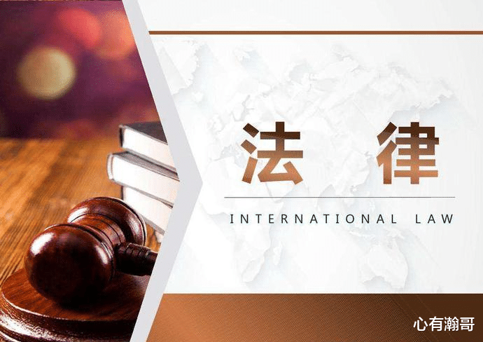 男子当人丈夫面调戏别人老婆强迫女子索要微信, 开头很狂结局怂了