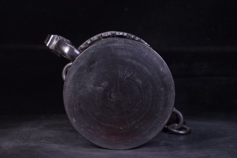 珊瑚|回流：老紫檀木雕高脚香薰炉。