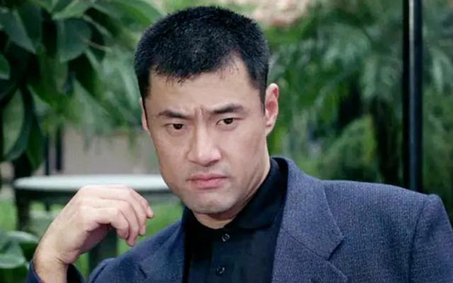 于荣光|上映7天遭下架,票房仅414万,这部电影,依然遮不住于荣光的锋芒