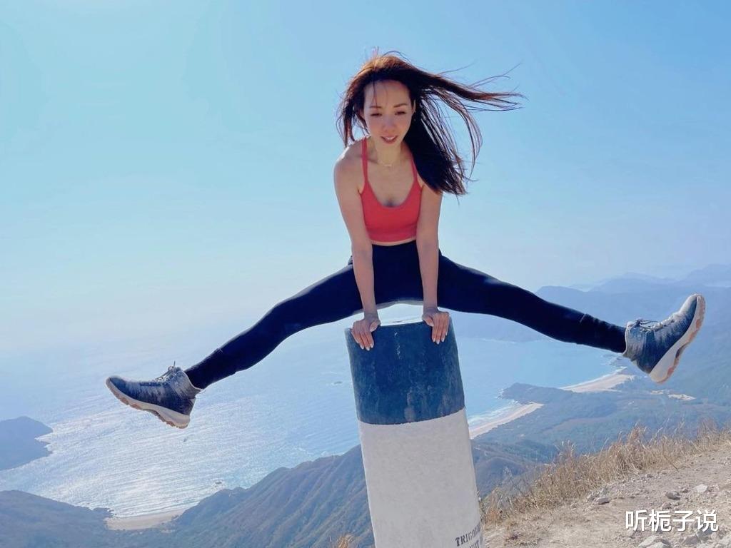 风骚律师|与刘銮雄分手后，吕丽君过得很滋润：住着20亿豪宅，还买了18套房