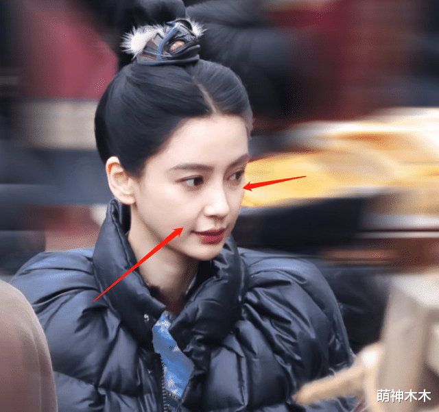 微笑|baby新剧路透引热议，造型怪异微笑唇抢镜，还撞型黎姿“赵敏”