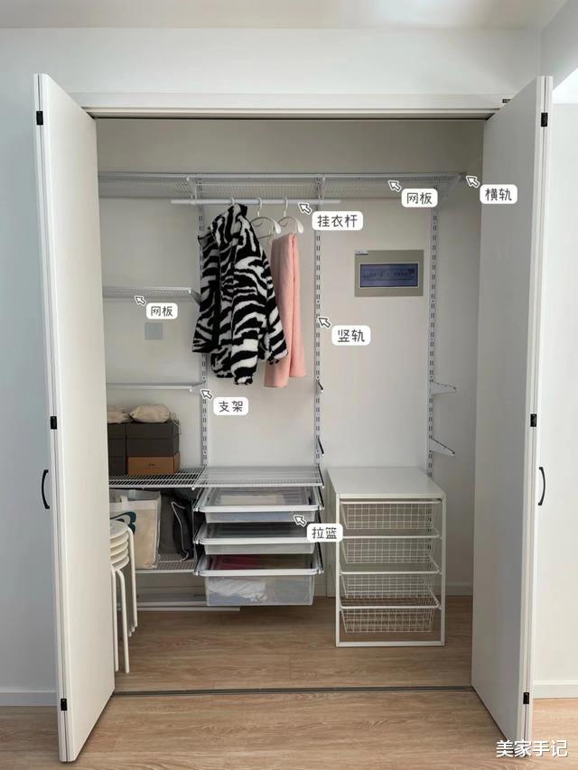 坚持断舍离的二胎妈妈,不买沙发茶几,将96㎡小家装修得“空无一物”,太漂亮了