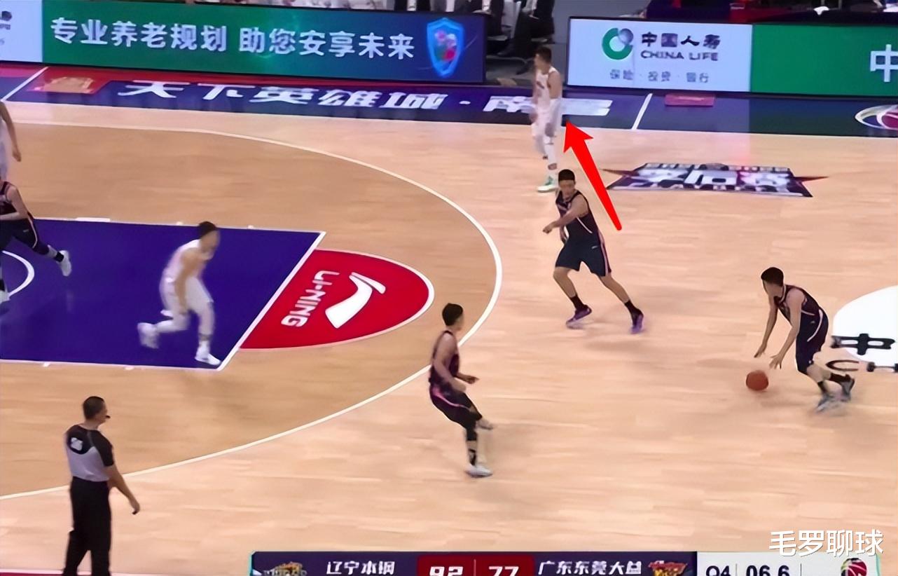 杨鸣|杜锋赛后讲话输不起，杨鸣却展现超高情商，中国男篮帅位后继有人