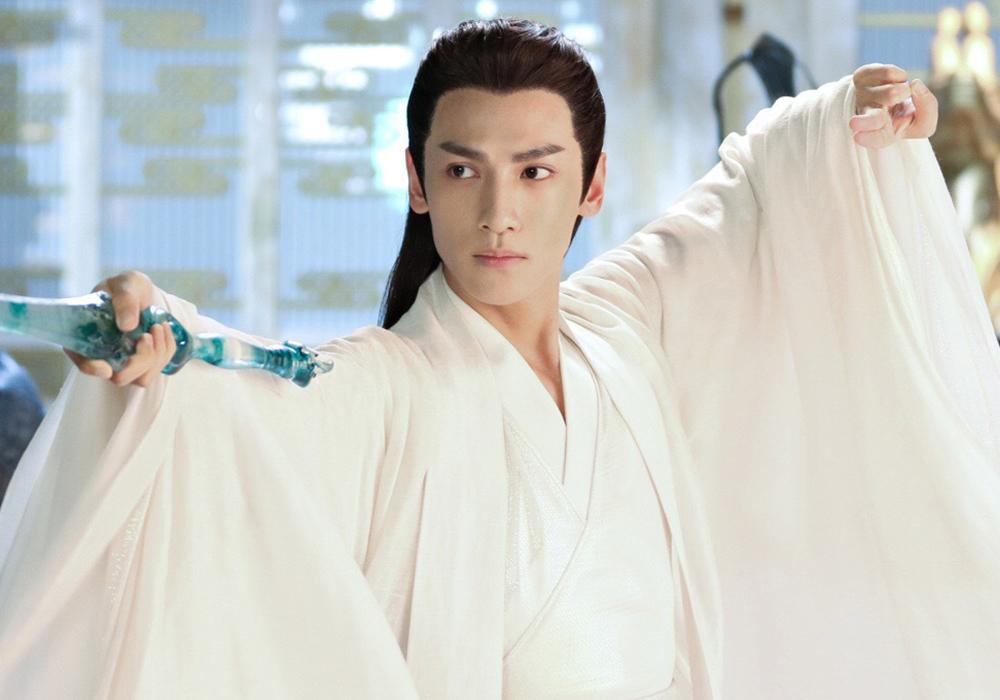 杨紫|《香蜜》8大主演现状，杨紫成顶流，男主变素人，扑哧君大变脸！