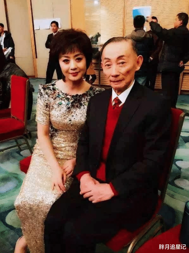 |梅葆玖:和妻子恩爱56年零绯闻,一生丁克无子,晚年和猫相伴