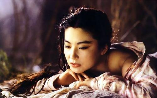 奥黛丽·赫本|全球百年来最美十大女明星,堪称坠落人间的天使