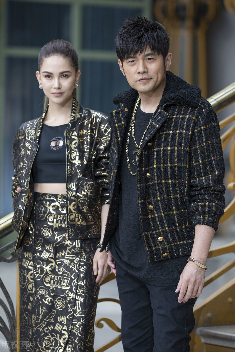 昆凌|同是生三胎，“天王嫂”昆凌全网祝福，这3位女星却被嘲生育机器