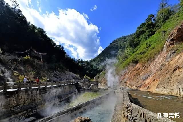 腾冲|盘点中国14个小县城，美得让人惊艳，看一眼就心动！你想去哪个？