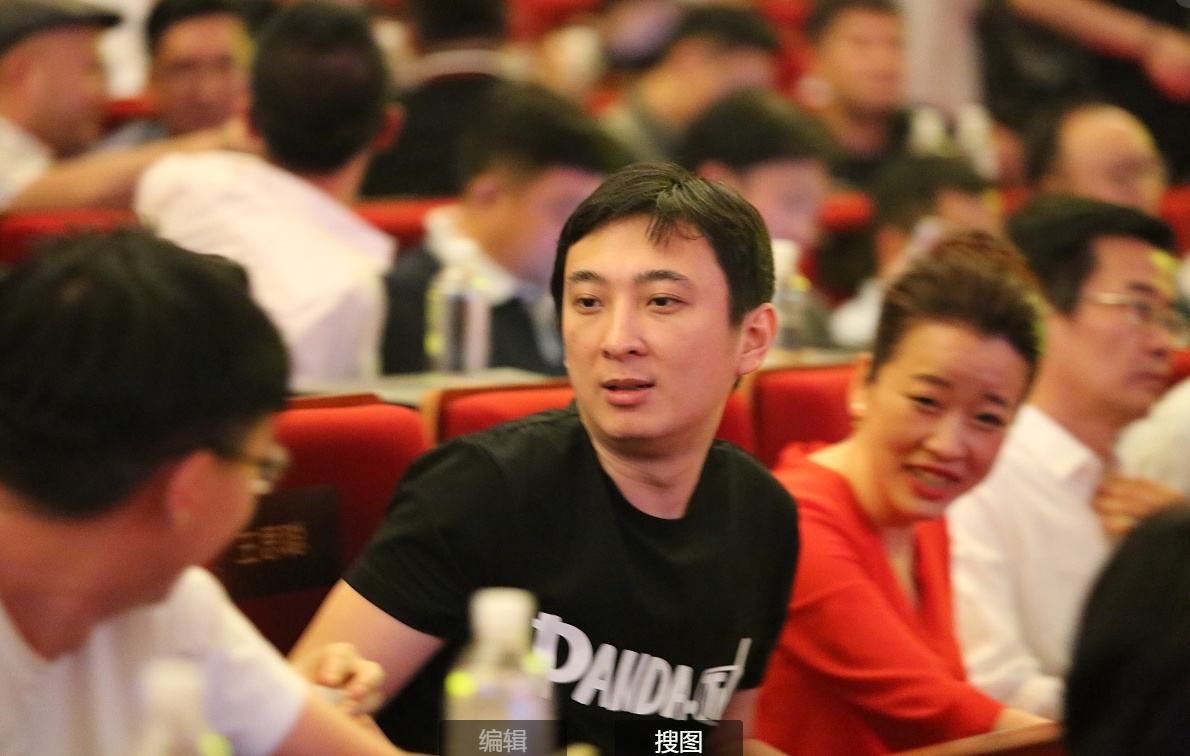 榆林|Dota2-职业选手的薪酬为何会暴涨？Longdd表示：被王思聪抬起来的