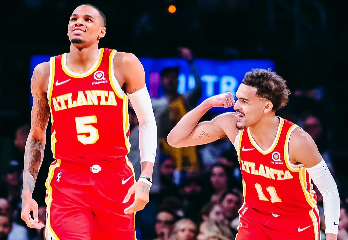 2笔重磅交易达成,勇士一喜一忧,5人签亿元合同,老詹成NBA首人