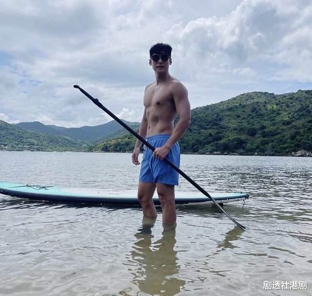 陈家乐|恭喜！香港知名长腿女神与未婚夫开启同居试婚生活，随时准备注册结婚