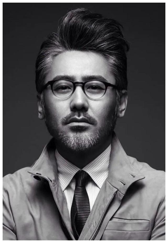 吴秀波|吴秀波亲手把小三送进监狱,事业也一落千丈,只有妻子是最大赢家