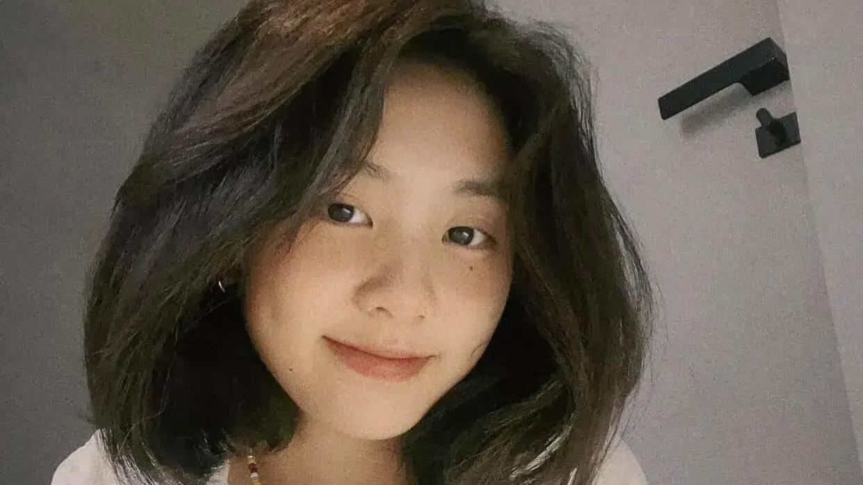 社交平台|黄磊的女儿在社交平台晒照，网友评论：太成熟了！