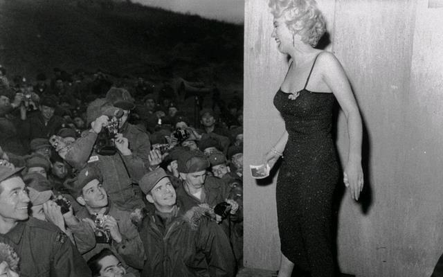 玛丽莲·梦露|1961年梦露挑衅杰圭琳，坦露自己与肯尼迪共度良宵，却被一语反杀