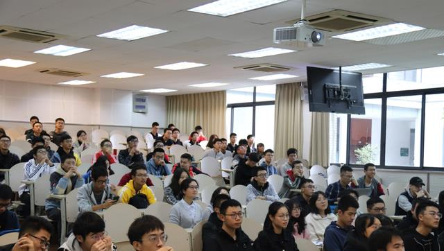 国企|国企校园招聘,承诺入职三年15万年薪,宣讲会结束却无人问津