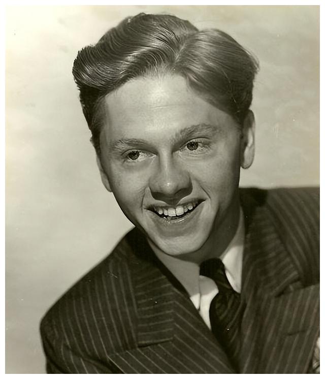 艾娃|艾娃加德纳：唯一把英女王比下去的女明星，气质高贵，靠美貌上位