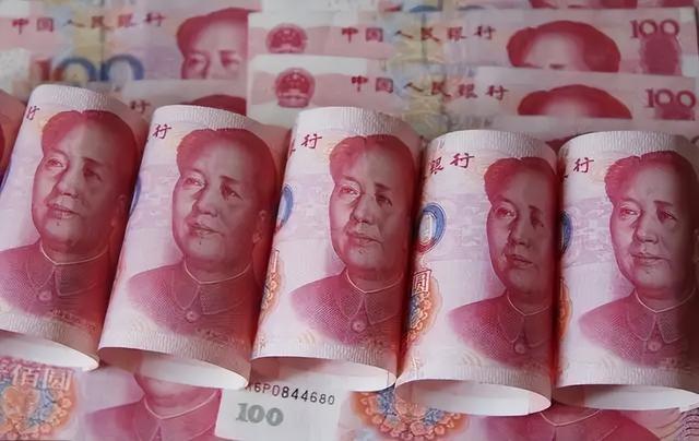 亿万富翁怀疑被出轨，亲子鉴定之后却被捕入狱，原来是逃犯