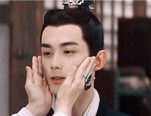 许娣|就没有君姑缓解不了的尴尬!原著中她对着081的脸足足干了三碗饭