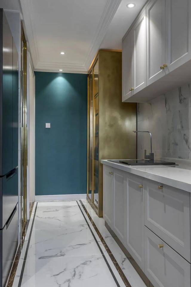 206㎡现代轻奢，华丽的高级质感，优雅的舒适空间