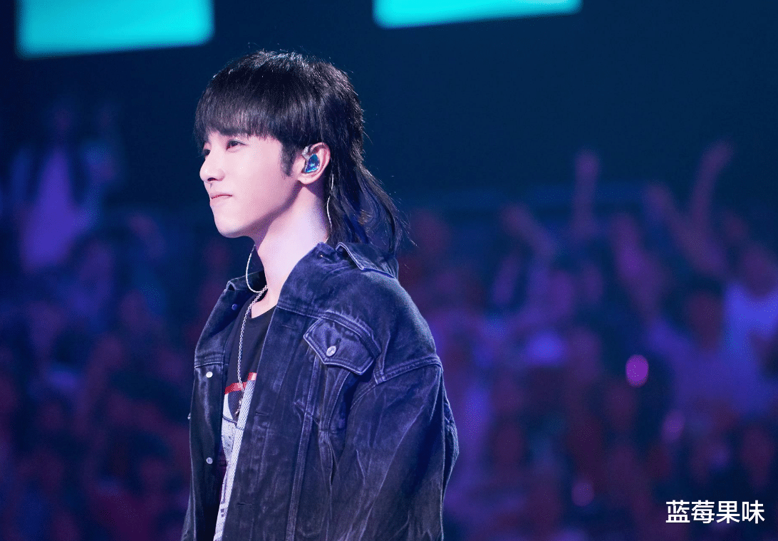 华晨宇|与许晴暧昧不清，演唱会“割粉丝韭菜”，华晨宇还能火多久？