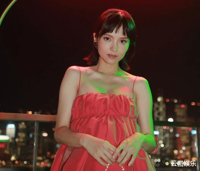 陈嘉宝|恭喜！32岁女星宣布三胎产女，嫁豪门4年连生3女，称婆家没给压力