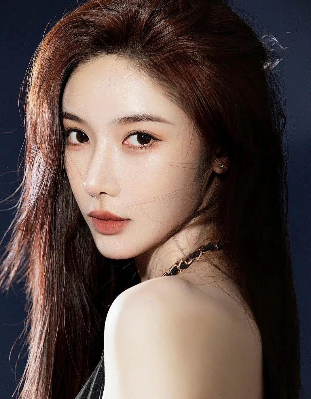 |气质女星柯乃予